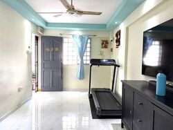 Blk 249 Jurong East Street 24 (Jurong East), HDB 3 Rooms #593100961
